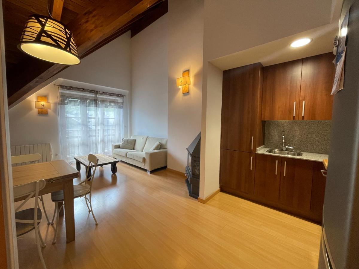 B31 - Urb. La Coma 3º - Villmor Apartment Benasque Ngoại thất bức ảnh